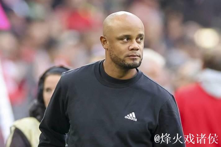 孔帕尼:穆西亚拉明年1月复出 孔帕尼:穆西亚拉明年1月复出